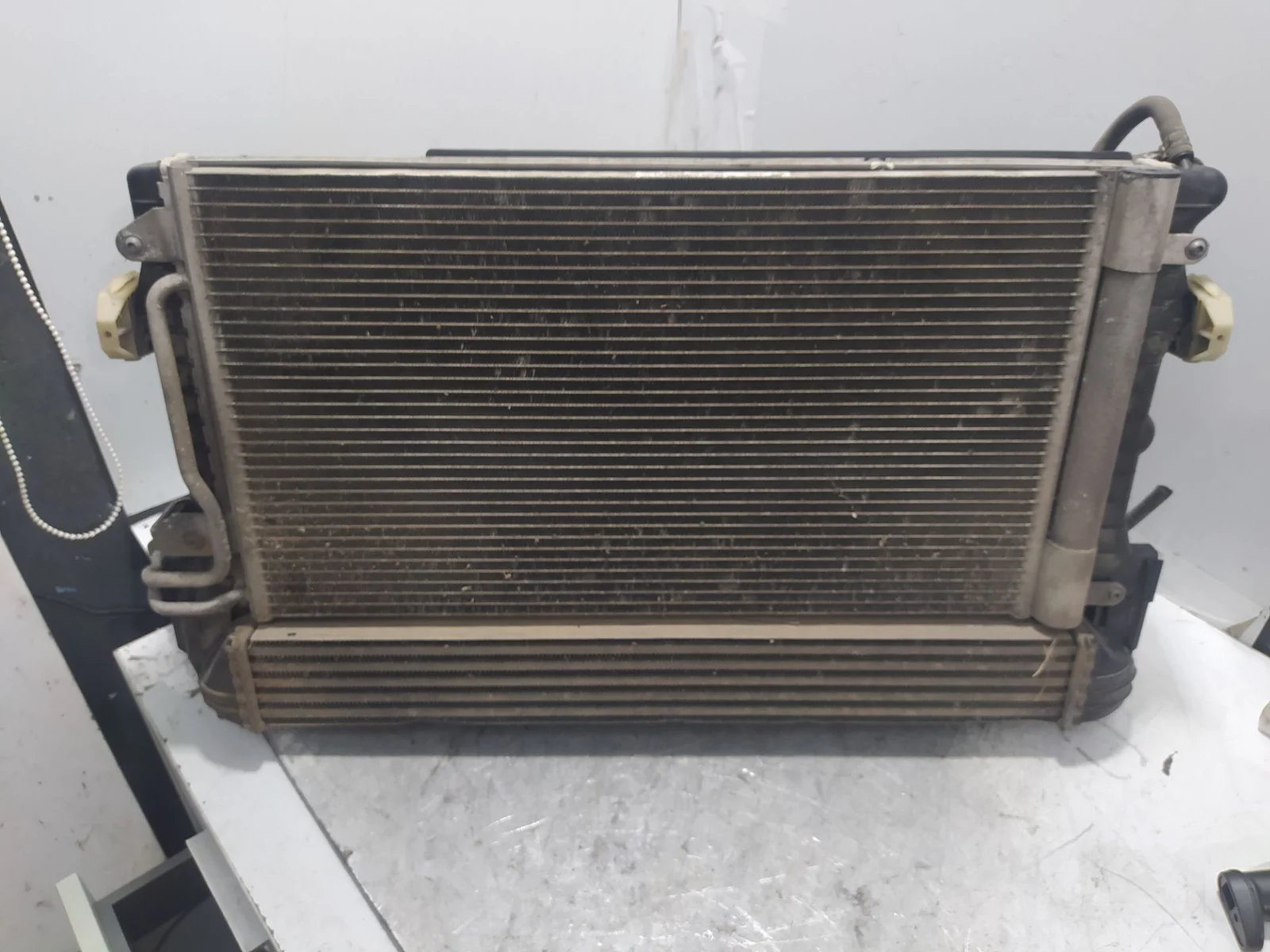 Foto de RADIADOR AGUA SEAT IBIZA BERLINA (6J5) 1.4 TDI (80 CV / 59 KW)