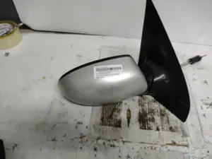 Foto de RETROVISOR DERECHO FORD FOCUS BERLINA (CAK) 1.8 TDDI Turbodiesel CAT (90 CV / 66 KW) referencia 98AB17682UE foto 2