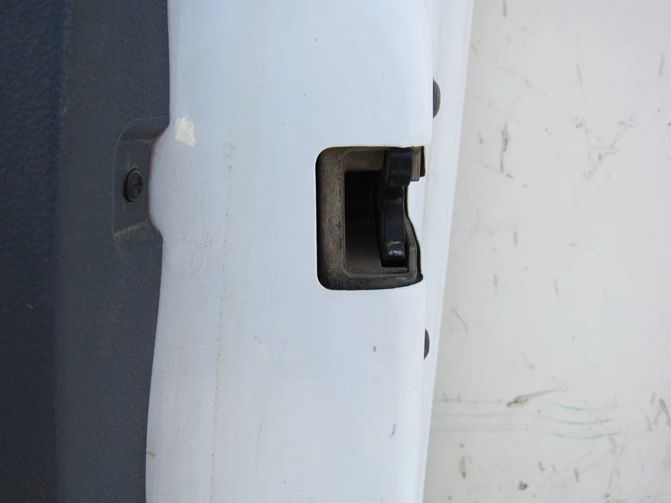 Foto de CERRADURA PUERTA DELANTERA DERECHA FORD TOURNEO CONNECT (TC7) 1.8 TDCi CAT (75 CV / 55 KW)