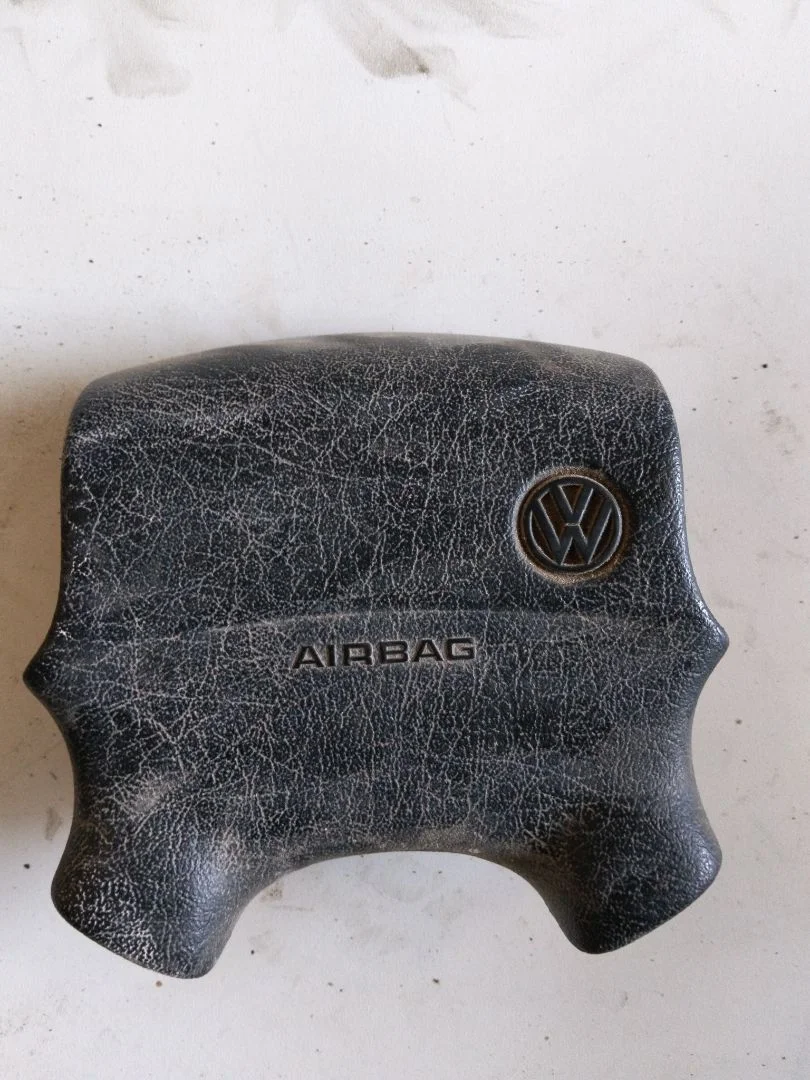 Foto de AIRBAG DELANTERO IZQUIERDO VOLKSWAGEN GOLF III (1H1)(11.1991) 1.9 TDI (110 CV / 81 KW) referencia BAMPT10471