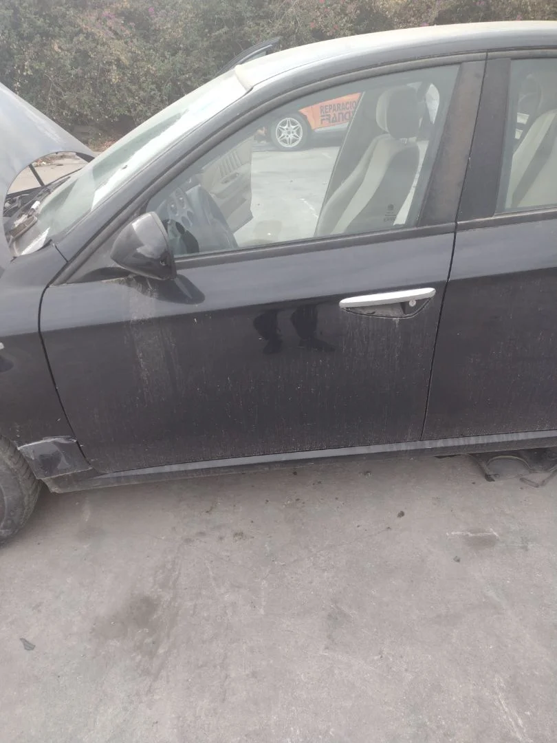 Foto de PUERTA DELANTERA IZQUIERDA ALFA ROMEO 159 (140) 1.9 JTD (M) 16V CAT (150 CV / 110 KW)