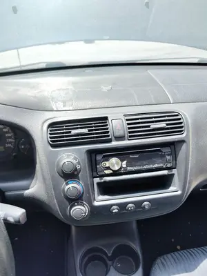 Foto de SALPICADERO HONDA CIVIC AERODECK (MB/MC) 1.6 CAT (D 16 B 2) (116 CV / 85 KW) foto 2