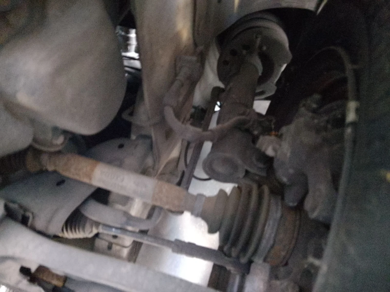 Foto de BRAZO SUSPENSION DELANTERO IZQUIERDO FORD TRANSIT COURIER (C4A) 1.5 TDCi CAT (95 CV / 70 KW) referencia EY163051AA
