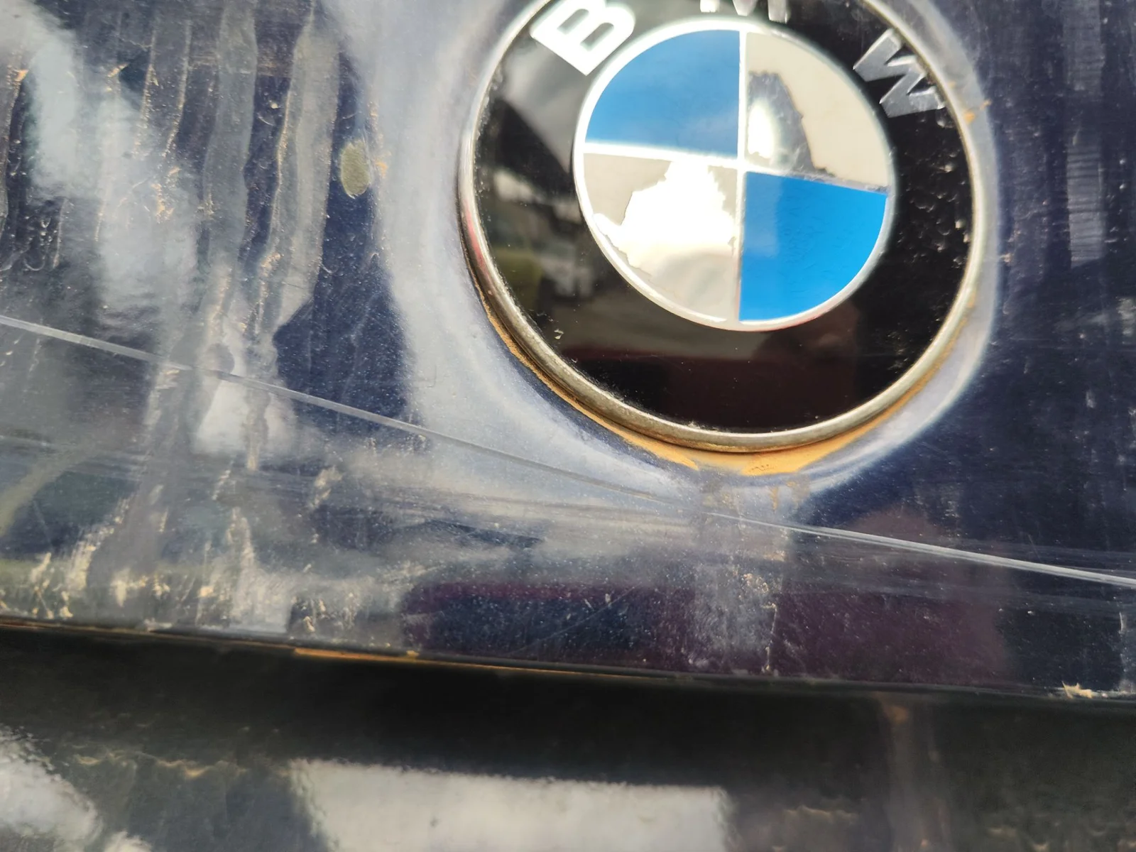 Foto de MANETA EXTERIOR MALETERO / PORTON BMW SERIE 5 BERLINA (E39) 3.0 24V Turbodiesel CAT (193 CV / 142 KW)