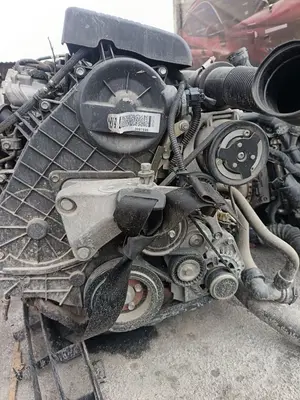 Foto de MOTOR COMPLETO OPEL ASTRA J BERLINA 5P 1.7 16V CDTI (110 CV / 81 KW) foto 3