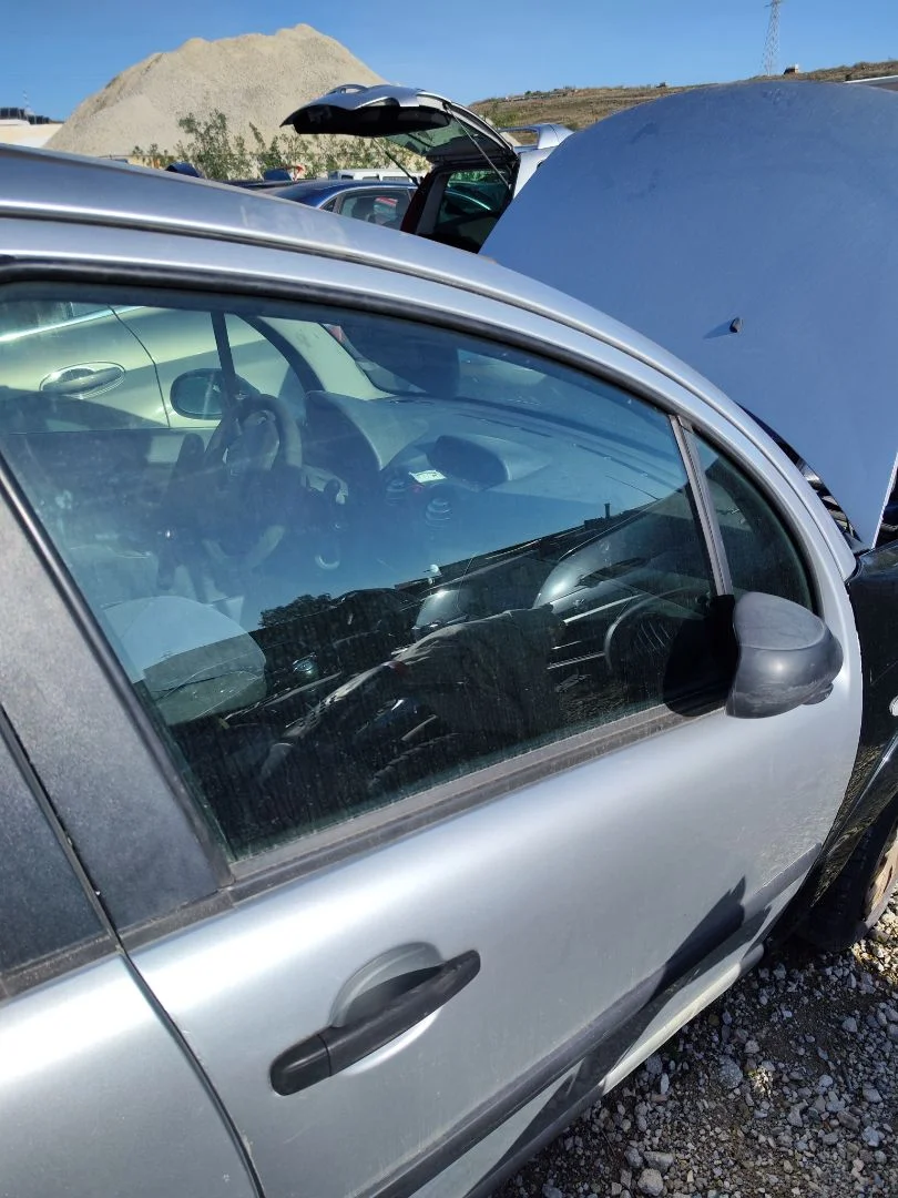 Foto de LUNA DELANTERA DERECHA CITROEN C3 1.4 HDi (68 CV / 50 KW) referencia 1610003180