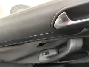 Foto de ELEVALUNAS TRASERO IZQUIERDO VOLKSWAGEN GOLF V (1K1)(10.2003) 1.4 16V TSI (170 CV / 125 KW) referencia 1K4839461A