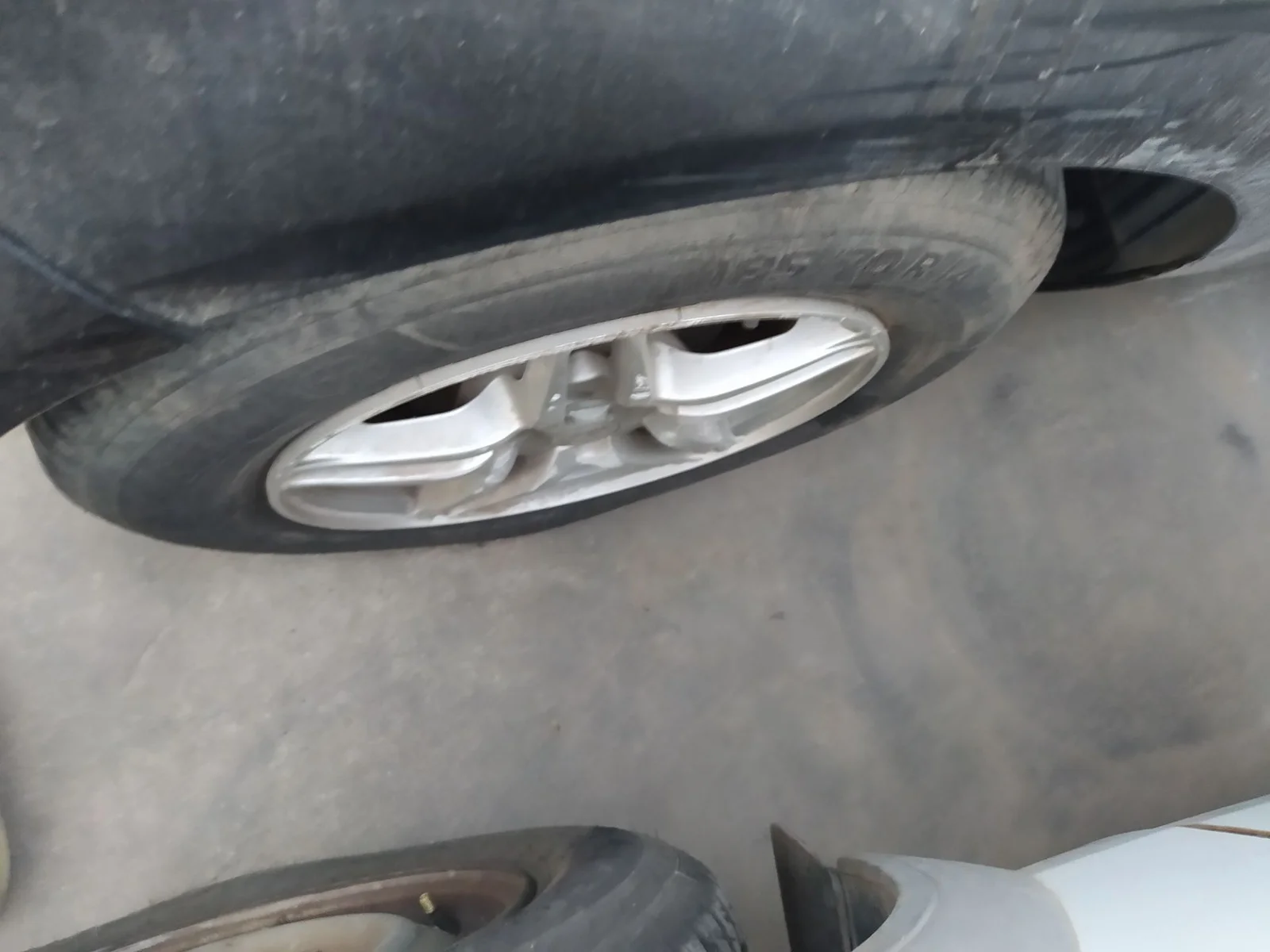 Foto de LLANTA OPEL CORSA D 1.2 16V CAT (Z 12 XEP / LB4) (80 CV / 59 KW) referencia 13211896