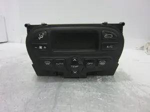 Foto de MANDO CALEFACCION / AIRE ACONDICIONADO CITROEN XSARA BERLINA 1.6 16V CAT (NFU / TU5JP4) (109 CV / 80 KW) referencia 96514030XT