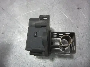 Foto de RELE ELECTROVENTILADORES CITROEN XSARA PICASSO 1.6 16V HDi (90 CV / 66 KW) referencia 9649247680 foto 4