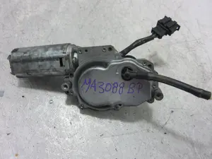 Foto de MOTOR LIMPIA DELANTERO VOLKSWAGEN GOLF III (1H1)(11.1991) 1.9 TDI (90 CV / 66 KW) foto 4