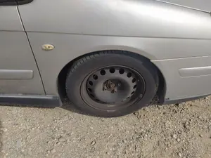 Foto de PASO RUEDA DELANTERO DERECHO CITROEN C5 BREAK 2.0 HDi FAP CAT (RHR / DW10BTED4) (136 CV / 100 KW)