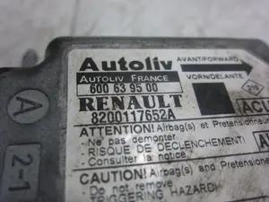 Foto de CENTRALITA AIRBAG RENAULT SCENIC I (JA...) 1.9 dCi Diesel CAT (102 CV / 75 KW) referencia 600639500 foto 5
