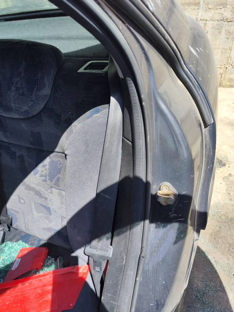 Foto de CINTURON SEGURIDAD TRASERO IZQUIERDO CITROEN XSARA BERLINA 2.0 HDi CAT (RHY / DW10TD) (90 CV / 66 KW)
