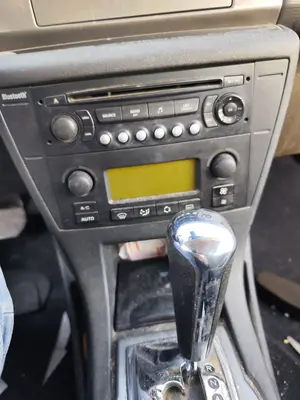 Foto de SISTEMA AUDIO / RADIO CD CITROEN C4 BERLINA 1.6 16V HDi FAP (109 CV / 80 KW)