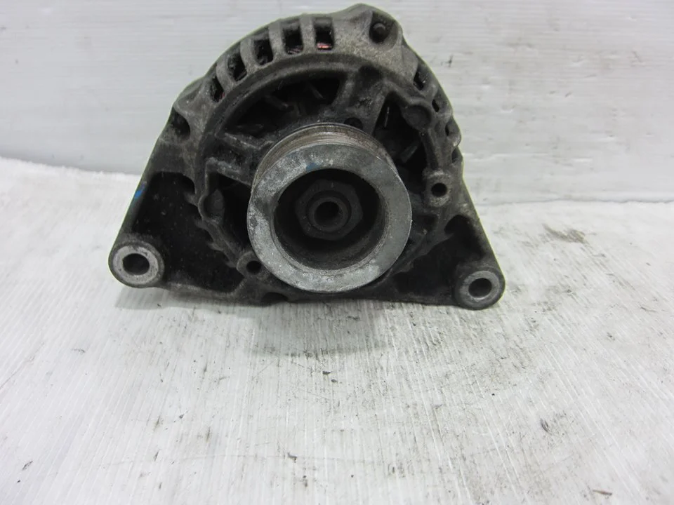 Foto de ALTERNADOR OPEL CORSA B referencia 90534472