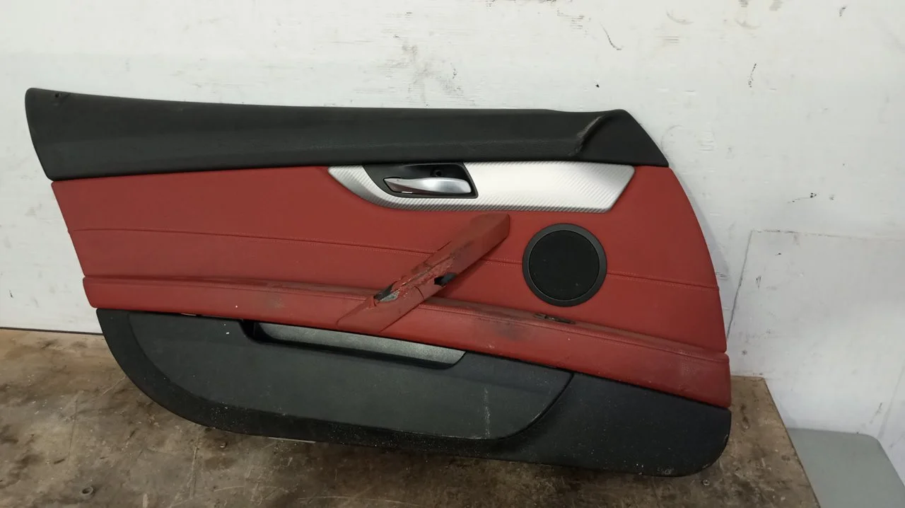 Foto de GUARNECIDO PUERTA DELANTERA IZQUIERDA BMW SERIE Z4 ROADSTER (E89) 2.0 TwinTurbo (245 CV / 180 KW) referencia 51417216411