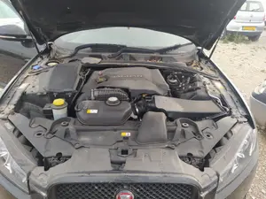 Foto de TAPA MOTOR JAGUAR XF 3.0 V6 Diesel CAT (241 CV / 177 KW) referencia C2D 32674