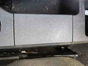 Foto de CENICERO FORD FOCUS C-MAX (CAP)(2003) 1.6 TDCi CAT (90 CV / 66 KW)