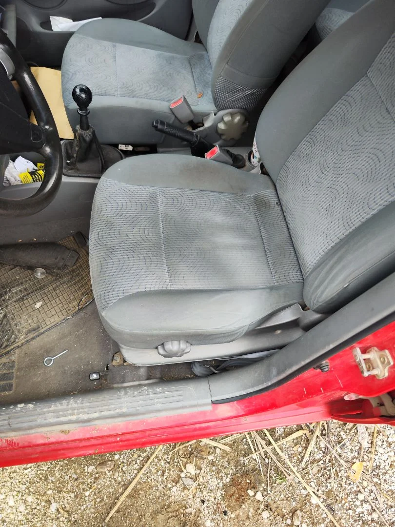 Foto de ASIENTO DELANTERO IZQUIERDO CHEVROLET KALOS 1.2 CAT (72 CV / 53 KW) referencia 96426357