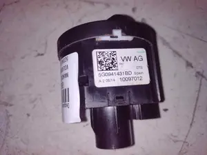 Foto de MANDO LUCES VOLKSWAGEN GOLF VII (5G1/BE1) 2.0 TDI (184 CV / 135 KW) referencia 5G0941431BD foto 2