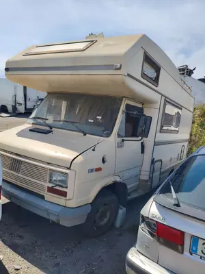 Foto de LUNA DELANTERA IZQUIERDA FIAT DUCATO I BUS 2.5 Turbodiesel (92 CV / 68 KW)