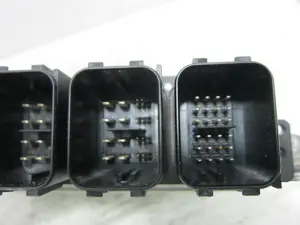 Foto de CENTRALITA MOTOR UCE BMW SERIE X3 (G01) 3.0 24V Turbodiesel (265 CV / 195 KW) referencia 0281036241 foto 3