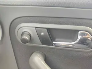 Foto de MANDO ELEVALUNAS DELANTERO DERECHO SEAT IBIZA (6L1) 1.4 TDI (80 CV / 59 KW) referencia 6L09598569B9