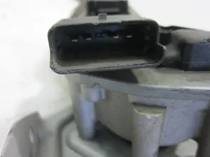 Foto de MOTOR LIMPIA TRASERO FORD FOCUS BERLINA (CAP) 1.6 16V CAT (101 CV / 74 KW) referencia 3M5117508AA foto 3