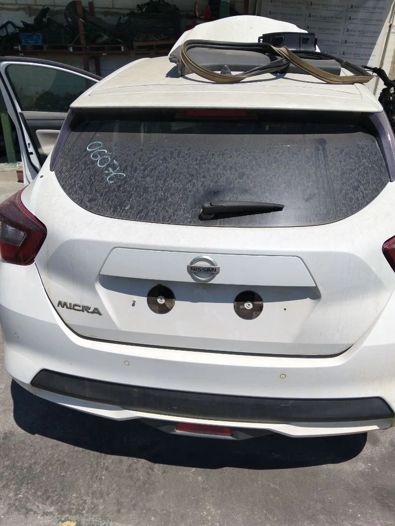 Foto de PORTON TRASERO NISSAN MICRA (K14) 1.0 12V CAT (71 CV / 52 KW) referencia 901005FA0J