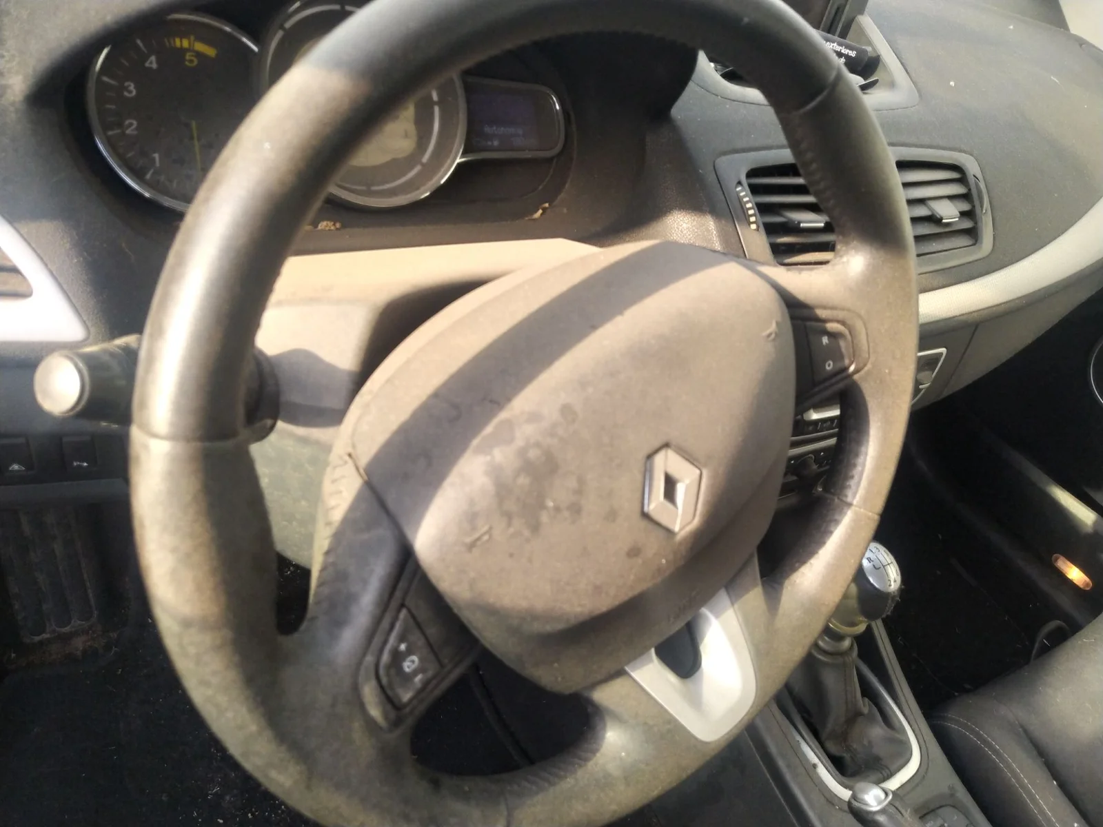 Foto de ANILLO AIRBAG RENAULT MEGANE III SPORT TOURER 1.9 dCi Diesel (131 CV / 96 KW)