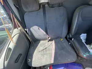 Foto de ASIENTO DELANTERO DERECHO RENAULT TRAFIC II FURGÓN 2.5 dCi Diesel CAT (135 CV / 99 KW) foto 2