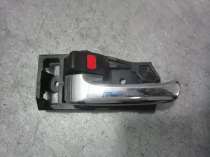 Foto de MANETA INTERIOR DELANTERA IZQUIERDA TOYOTA RAV4 (A2) referencia 6920630150