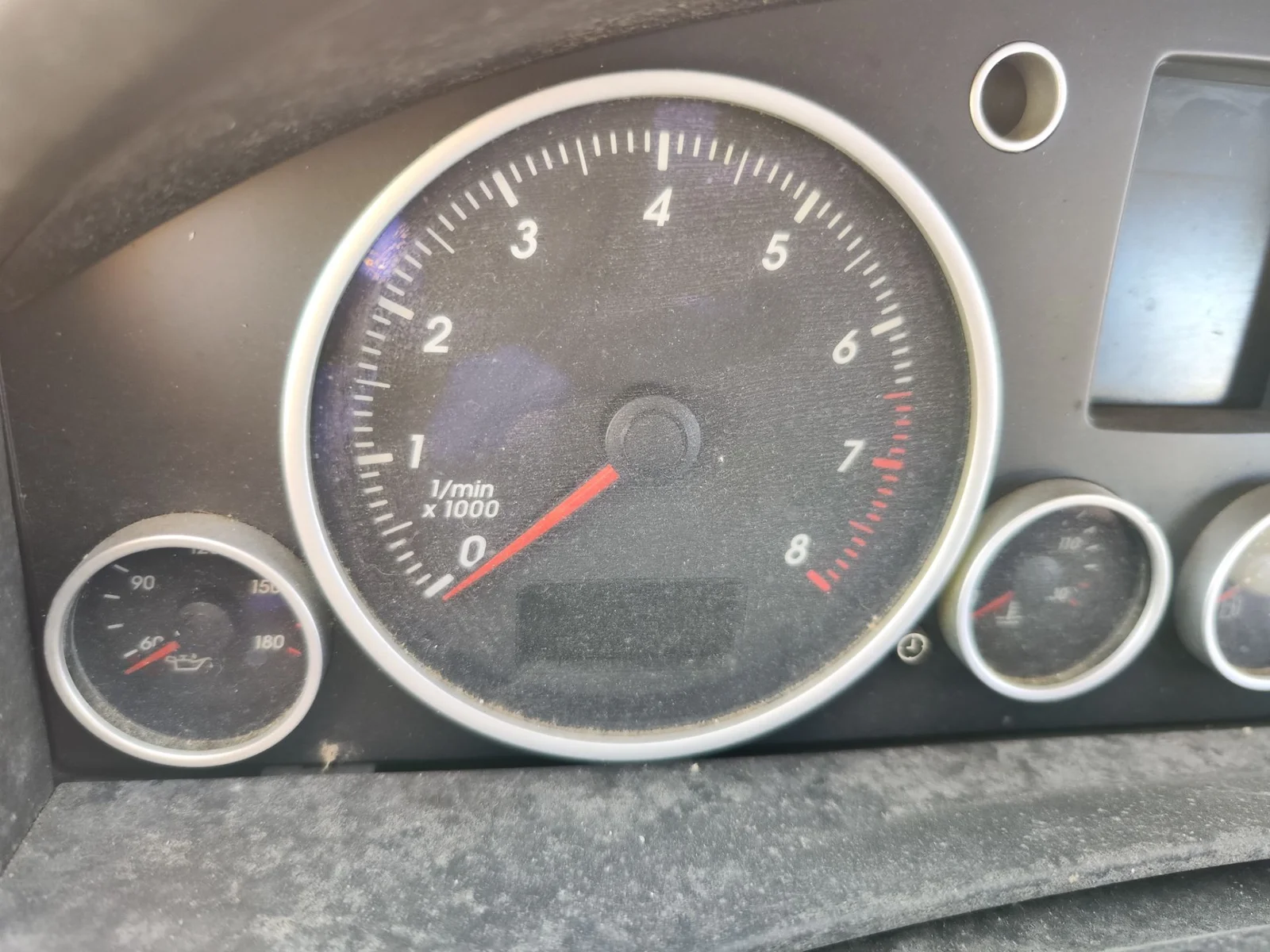 Foto de CUADRO INSTRUMENTOS VOLKSWAGEN TOUAREG (7L6) 4.2 V8 32V FSI (350 CV / 257 KW)