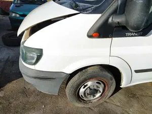 Foto de ALETA DELANTERA IZQUIERDA FORD TRANSIT COMBI (FY) 2.0 TD CAT (75 CV / 55 KW) referencia 4469787