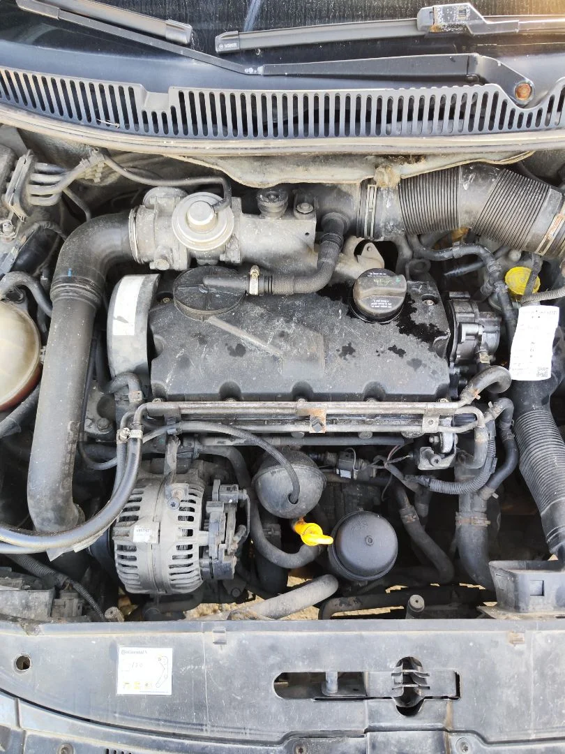 Foto de MOTOR COMPLETO VOLKSWAGEN POLO IV (9N3) 1.9 TDI (101 CV / 74 KW) referencia AXR