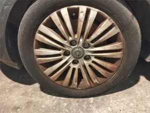 Foto de LLANTA OPEL MERIVA B
