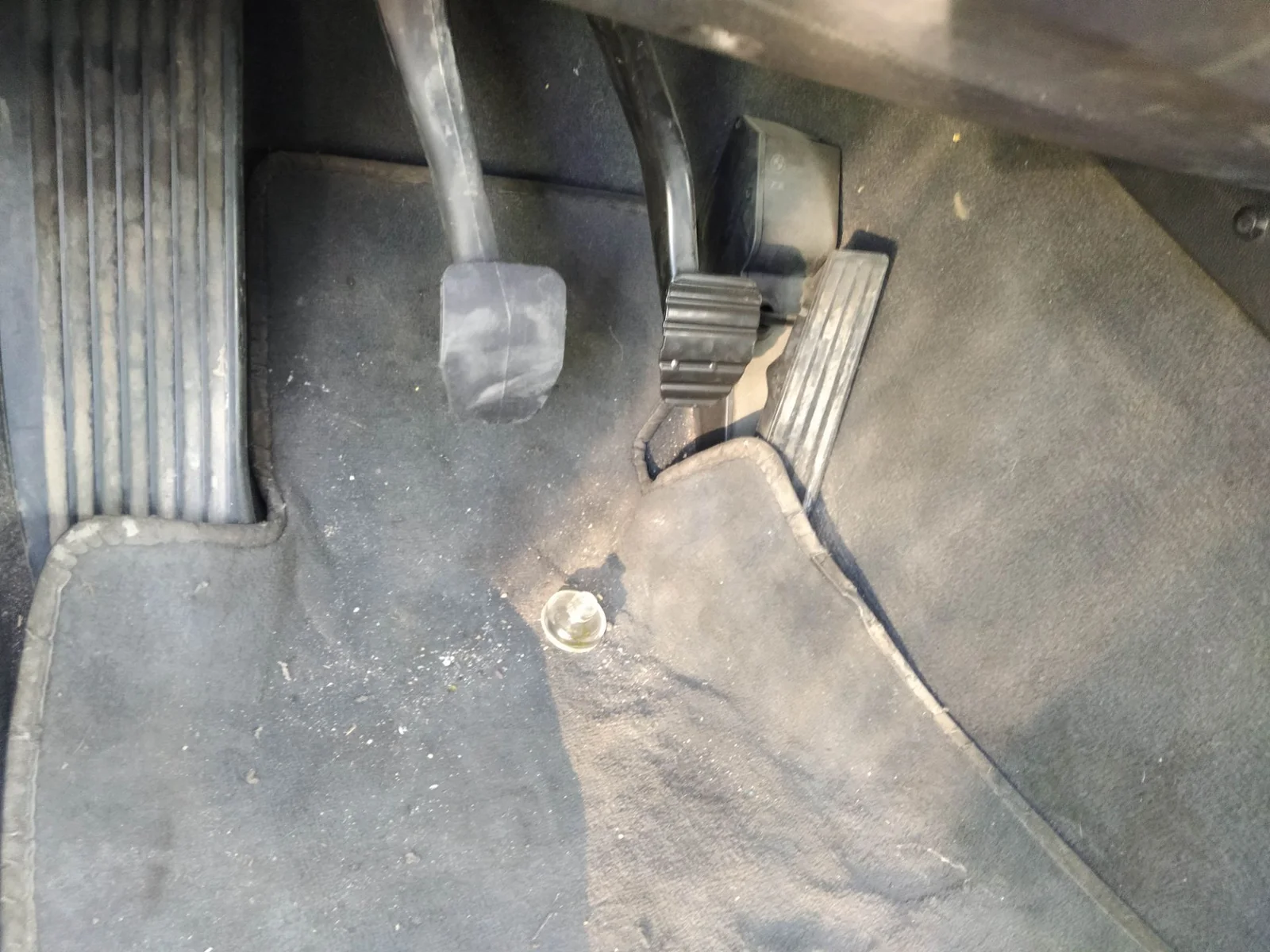 Foto de BOMBIN EMBRAGUE BMW SERIE 1 BERLINA (E81/E87) 2.0 Turbodiesel CAT (143 CV / 105 KW) referencia 21526785964