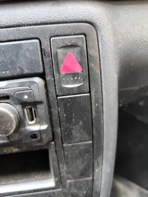 Foto de WARNING SEAT ALHAMBRA (7V9) 1.9 TDI (116 CV / 85 KW)