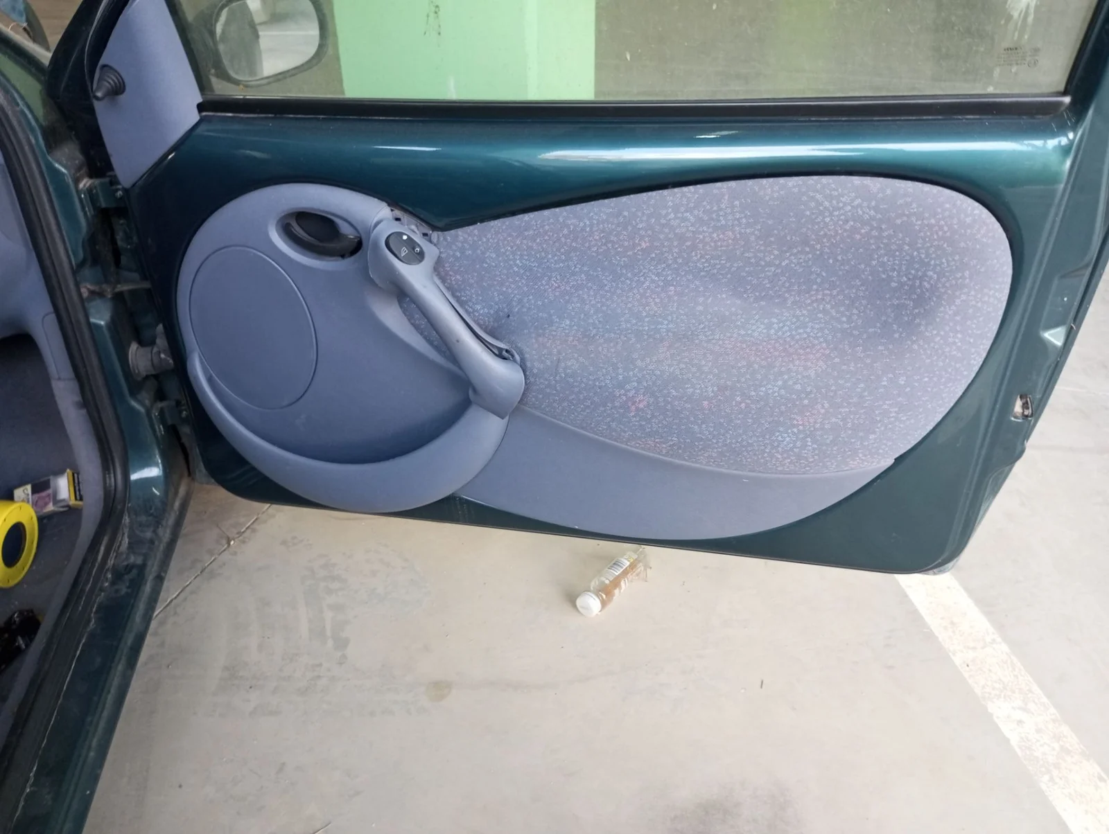 Foto de GUARNECIDO PUERTA DELANTERA DERECHA FORD KA (CCQ) 1.3 CAT (50 CV / 37 KW) referencia 1446546