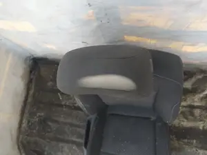 Foto de ASIENTO DELANTERO DERECHO VOLKSWAGEN GOLF VII BERLINA (BQ1/BE2) 1.6 TDI (116 CV / 85 KW) foto 2