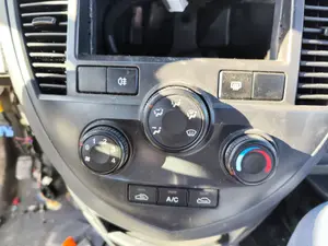 Foto de MANDO CALEFACCION / AIRE ACONDICIONADO KIA CARENS (RS) 1.8 16V CAT (126 CV / 93 KW)