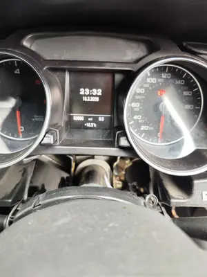 Foto de MOTOR COMPLETO AUDI A5 COUPE (8T) 2.0 16V TDI (170 CV / 125 KW) referencia CAH foto 3