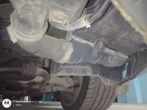 Foto de TRANSMISION DELANTERA IZQUIERDA AUDI A6 BERLINA (4B2) 2.5 V6 24V TDI (150 CV / 110 KW) referencia 4B0407451CV