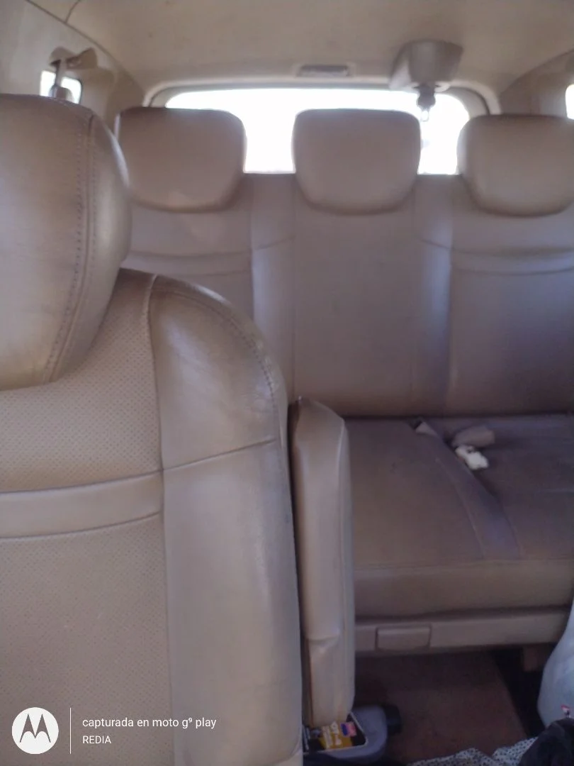 Foto de ASIENTO TRASERO MEDIO SSANGYONG RODIUS 2.7 Turbodiesel CAT (163 CV / 120 KW)