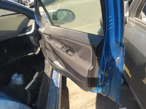 Foto de CERRADURA PUERTA DELANTERA DERECHA PEUGEOT 207 1.6 16V CAT (109 CV / 80 KW) referencia 9136W6