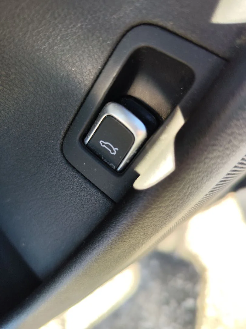 Foto de INTERRUPTOR AUDI A6 AVANT (4GD) 2.0 16V TDI (190 CV / 140 KW)