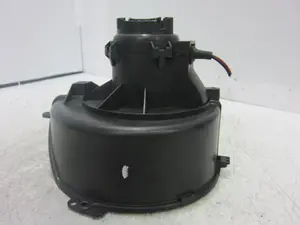 Foto de MOTOR CALEFACCION OPEL ASTRA H BERLINA 1.7 16V CDTI (101 CV / 74 KW) referencia 52407543 foto 2