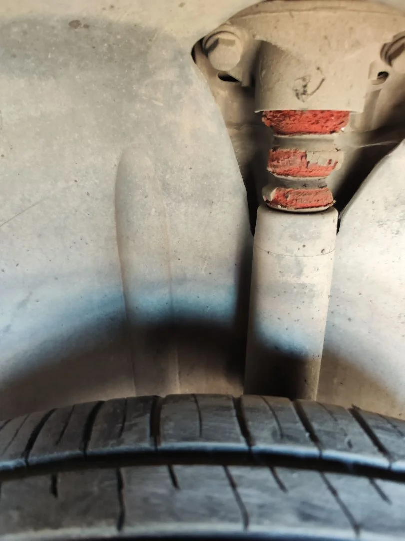 Foto de AMORTIGUADOR TRASERO IZQUIERDO AUDI A3 (8L) 1.6 (102 CV / 75 KW) referencia 1J0513025BM