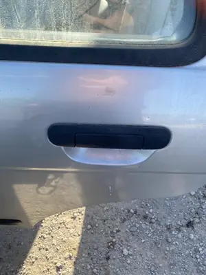 Foto de MANETA EXTERIOR TRASERA IZQUIERDA NISSAN ALMERA (N15) 2.0 Diesel (75 CV / 55 KW)